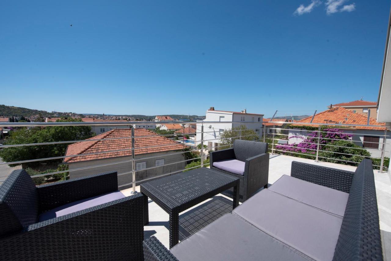 Sunny Attic Apartment With Balcony & Modern City Apartment With Outdoor Area, No Balcony 特罗吉尔 外观 照片